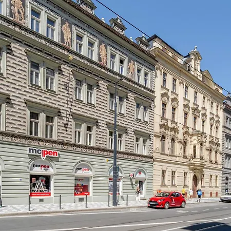 Blueground 7 Renovated Student Housing Prg-59 Πράγα