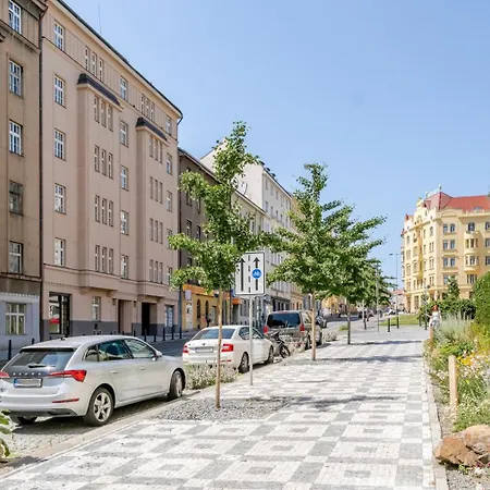 Blueground 7 Renovated Student Housing Prg-59 * Prága