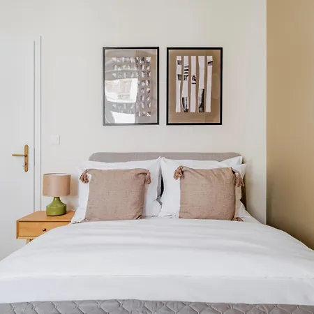 Blueground 7 Renovated Student Housing Prg-59 Lägenhet